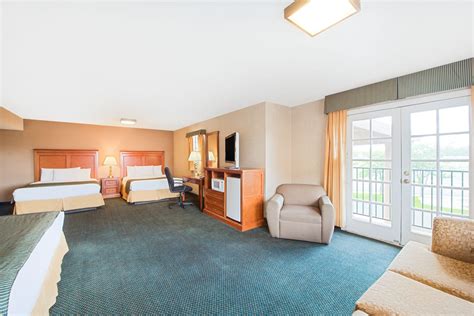 Ramada by Wyndham Flagstaff East | Flagstaff, AZ Hotels