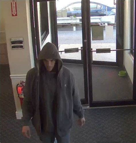 Police Searching For Suspect In Td Bank Robbery Reading Ma Patch