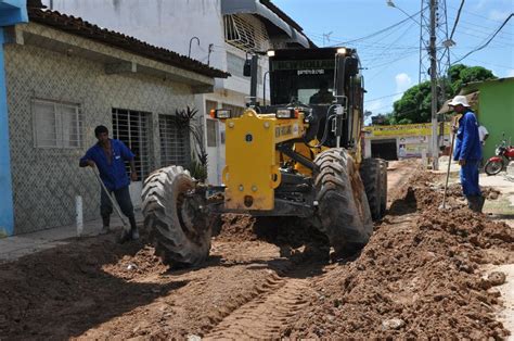 Paulista Inicia Obras De Recupera O Das Ruas A E Em Maranguape