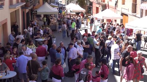 Les Fires De La Trumfa I La Mel Tornen A Moll I Ribes De Freser