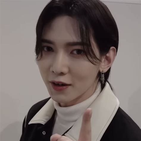 Ateez Yeosang Icon Pfp Log Logbook 106 Kang Yeo Sang Living In Korea