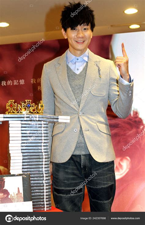 Singaporean Singer Lam Poses Promotional Activity His New Book Taipei ...