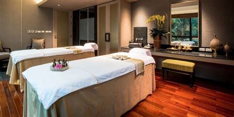 5 Luxury Spa Packages For 'New Year, New You' Treatments in Bangkok