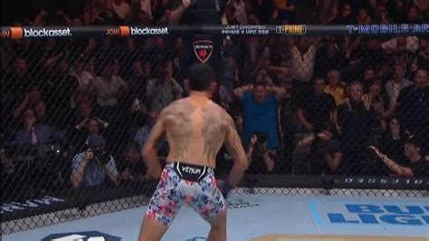 Max Holloway Knocks Out Justin Gaethje In The Final Seconds Of Round