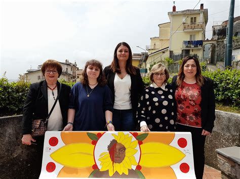 SAN CIPRIANO PICENTINO UNA NUOVA PANCHINA CONTRO LA VIOLENZA DI GENERE