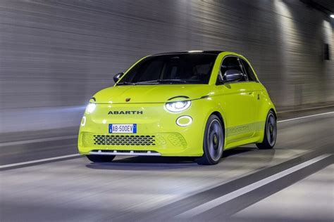 Electric Hot Hatch Abarth 500e Here Is The Debut Mezha Media