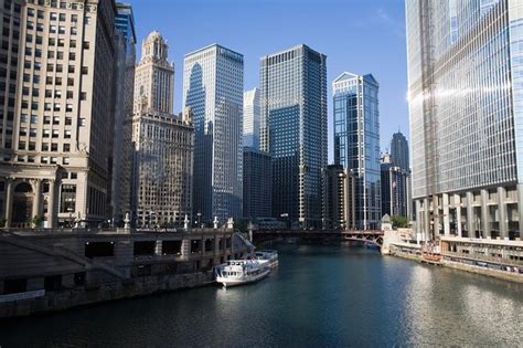 Chicago City Tour and Chicago River Cruise 2023