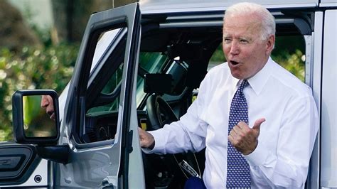 As Biden Touts Us Economy Americans Struggling To Make Car Payments