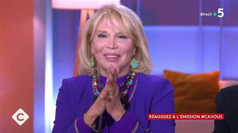 C à Vous Vous Ne Pouvez Pas Montrer ça Amanda Lear Très Gênée