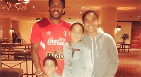 Farfán Publica Foto De La Infancia Y Encanta Con Parecido A Su Hijito