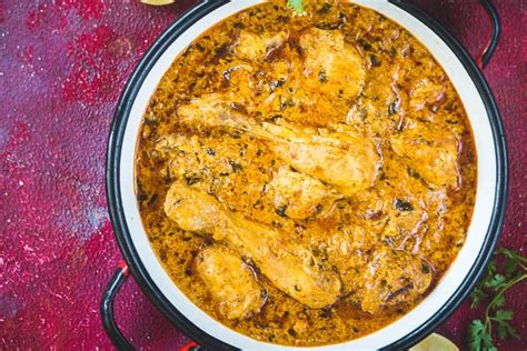 Creamy Malai Chicken Curry Recipe Murgh Malaiwala Whiskaffair