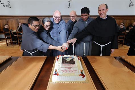 Assisi Celebrazione Dei Giubilei Di Ordinazione E Professione