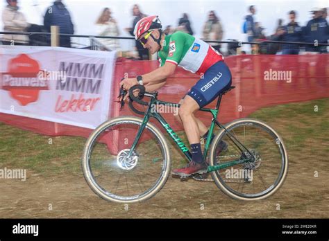 Radsport Uci Cyclocross Weltcup Fotos Und Bildmaterial In Hoher