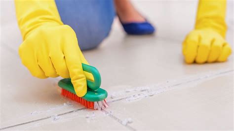 Learn How To Clean Ceramic Tile In Four Easy Steps