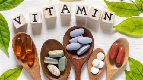 Top 8 Best Vitamin A Supplements in 2025 - Straight.com