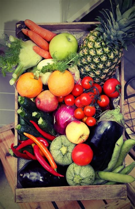 Frutta E Verdure Fresche Con Effetto D Annata Fotografia Stock