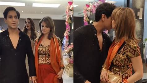 Sussanne Khan Kisses Boyfriend Arslan Goni As They Get Cosy At Diwali