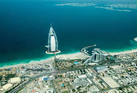 Everything there is to know about the Dubai World Islands - KAYAK