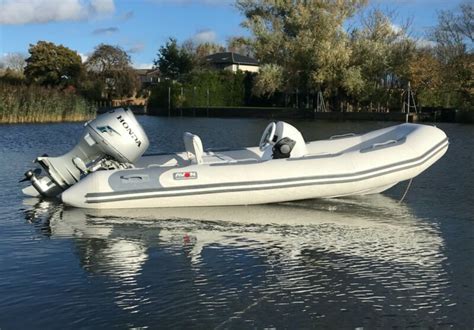 Avon 400 Deluxe Hypalon 4m 7man Rigid Inflatable Rib 40hp Outboard