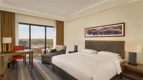 Luxury Rooms and Suites in Birmingham | Hyatt Regency