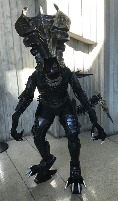 Queen Xenomorph: Aliens | The Honest Cosplayer