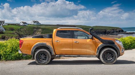 Nissan Navara N Guard AT32 So fährt der neue Top Pickup auto motor