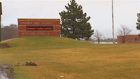 Chaska High School postpones yearbook distribution due to blackface photo