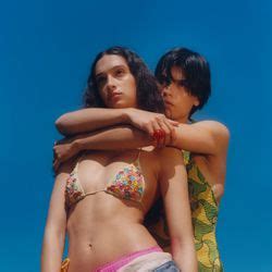 8 Hot Sexy Phoebe Lettice Thompson Bikini Pics