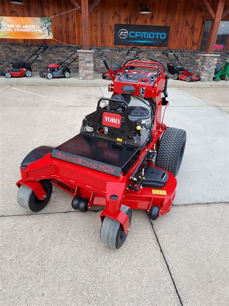 Toro Grandstand Hdx 52 Stand On Mower