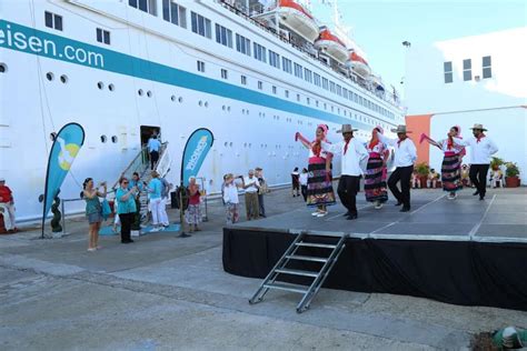 Llega a Acapulco el tercer crucero del 2017 con más de mil 120 turistas