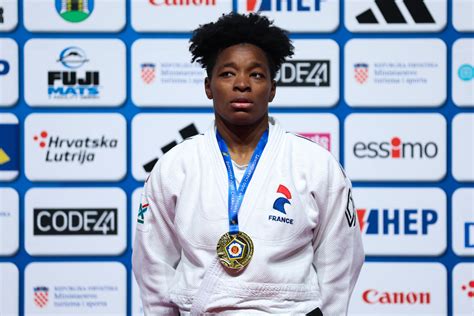 Judo la Française Audrey Tcheuméo sacrée championne d Europe pour la