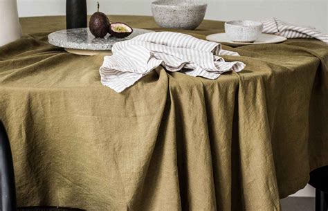 5 Inspiration Types To Create Linen Like Paper Tablecloths