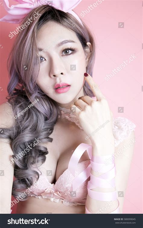 Fashion Set Sweet Pink Sexy Bikini Stock Photo 580099045 Shutterstock