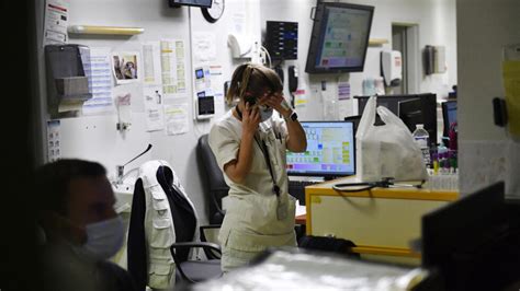 Covid 19 Grippe Et Bronchiolite La France Face à Une Triple