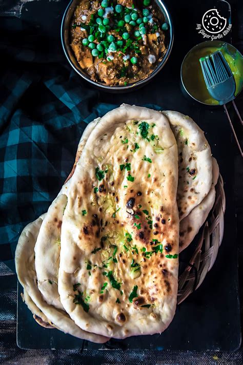 Restaurant Style Garlic Naan Recipe Homemade Garlic Naan 3 Ways