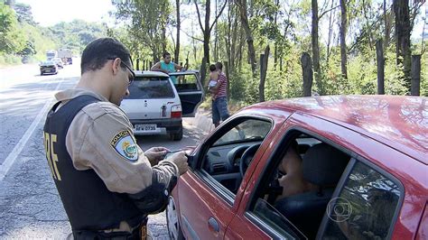 Mais De Morrem Nas Estradas Que Cortam Minas Gerais No Feriad O