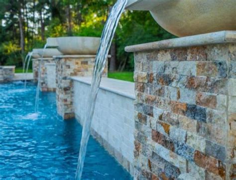 Enhance Your Custom Pool With A Built In Spa