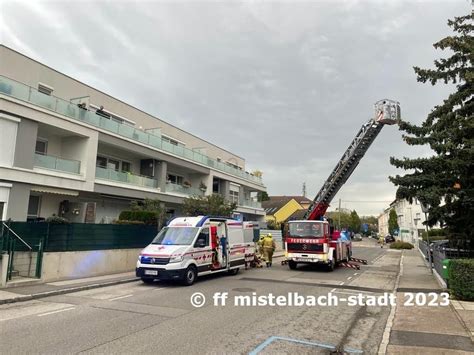 FF Mistelbach Rettung über Balkon Mistelbach