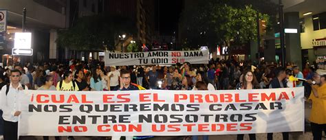 La Historia De La Marcha Del Orgullo Lgbti En Guayaquil En Fotos