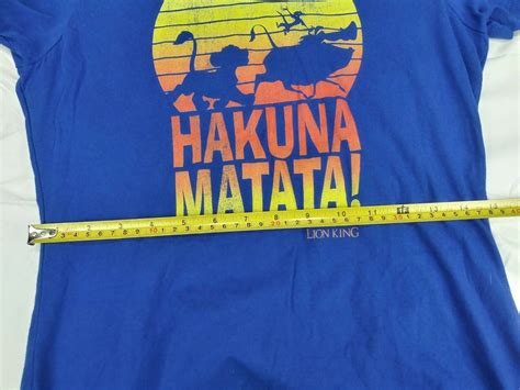 Womens Disney Hakuna Matata Lion King T Shirt Small Gem