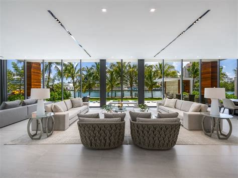 Future Buys 163 Million Miami Mansion