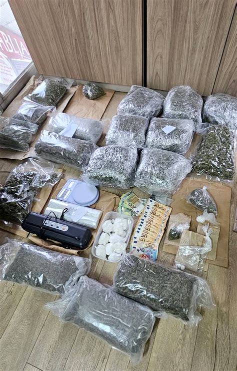 NOVOSAĐANIN UHAPŠEN SA PREKO 15 KILOGRAMA MARIHUANE Policija prilikom