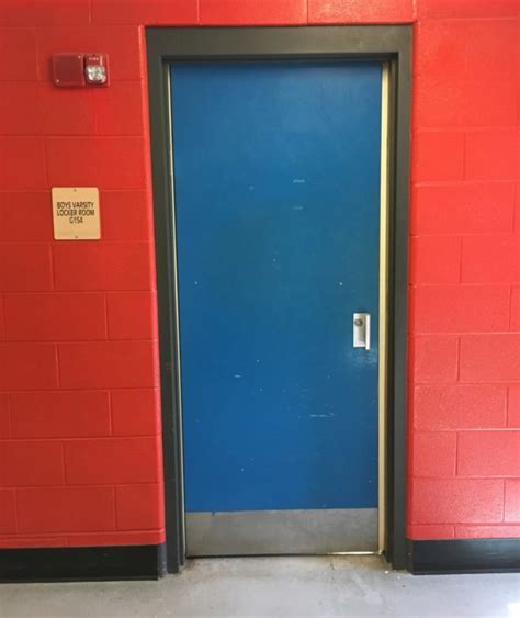 Locker Room Door Method 1 Interiors