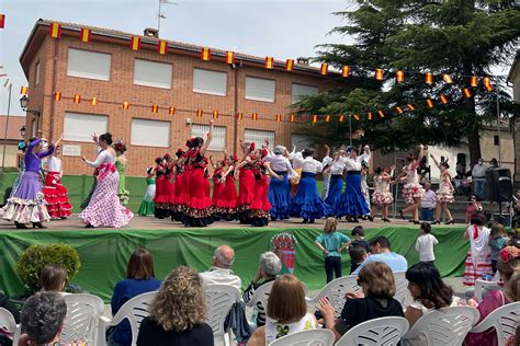 M S De Participantes Disfrutaron De La Feria De Abril De Valverde