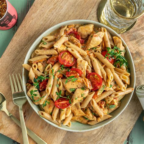 Creamy Chicken Mozzarella Pasta Recipe