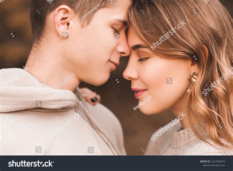 524 18 Year Old Blonde Girl Images Stock Photos Vectors Shutterstock