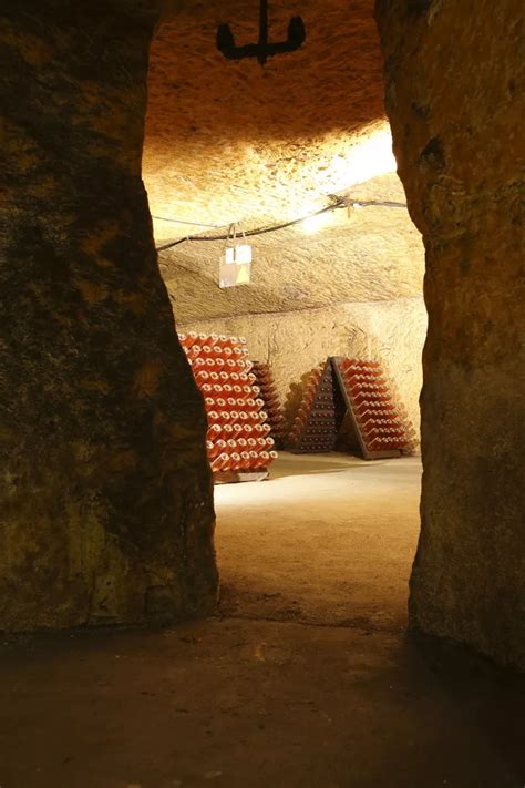 MAISON VEUVE AMIOT SAUMUR Anjou Tourisme