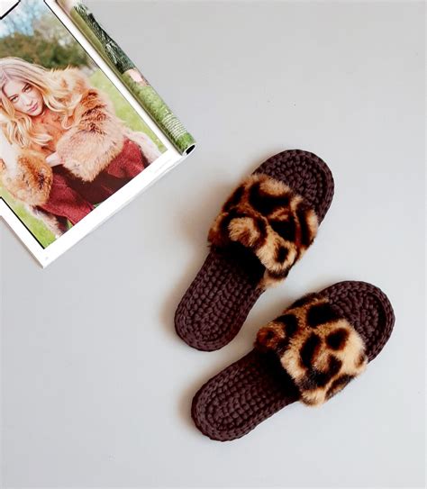 Slippers women with leopard print. Fur shoes . Cute slippers | Etsy