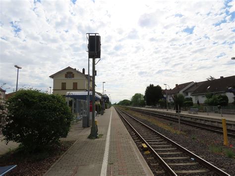 Bahnhof Weisenheim Am Sand Pfalz De