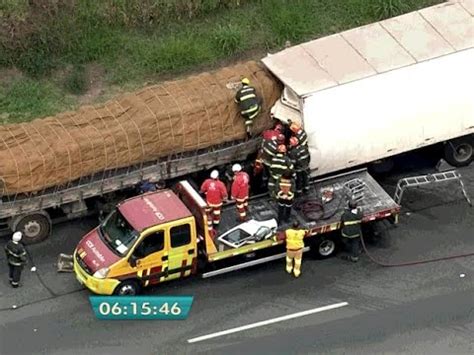 Acidente Interdita Parcialmente Rodovia Dos Bandeirantes Em Sp Veja